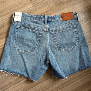 NWT Lucky Brand Jeans Boyfriend Shorts Size 28 - 6